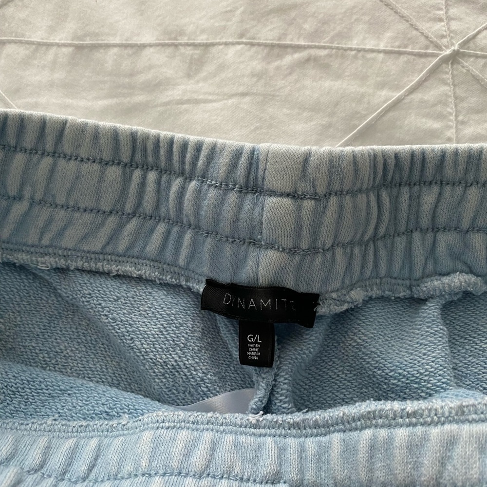 Dynamite Sweat Shorts - Picture 3 of 3